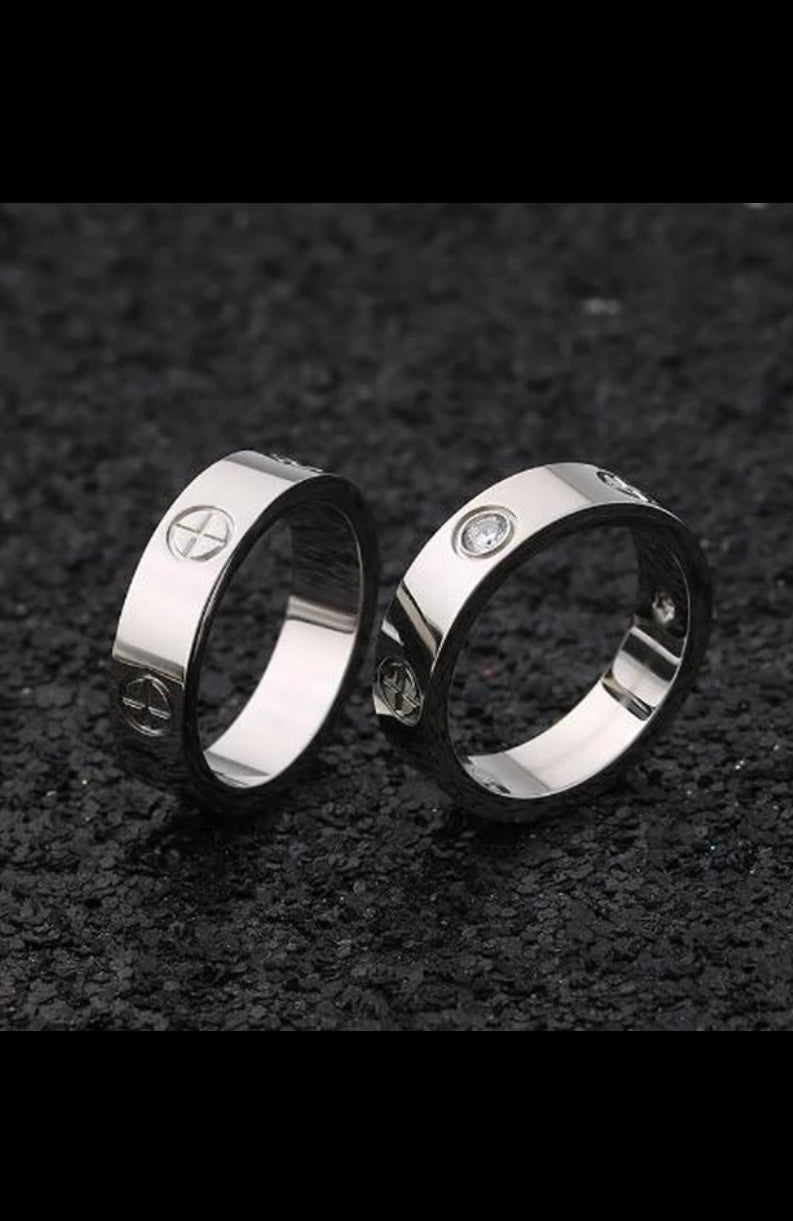 Love connection Silver Ring